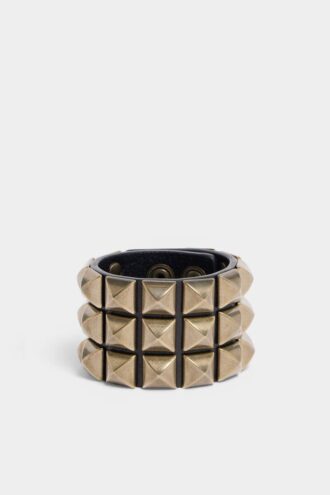 Bracelet entièrement clouté Bracelet entièrement clouté