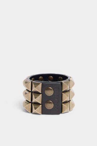 Bracelet entièrement clouté Bracelet entièrement clouté