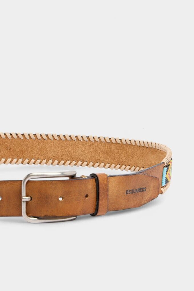 Ceinture à boucle tressée et perles Ceinture à boucle tressée et perles