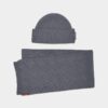 Écharpe en tricot, bonnet et coffret cadeau