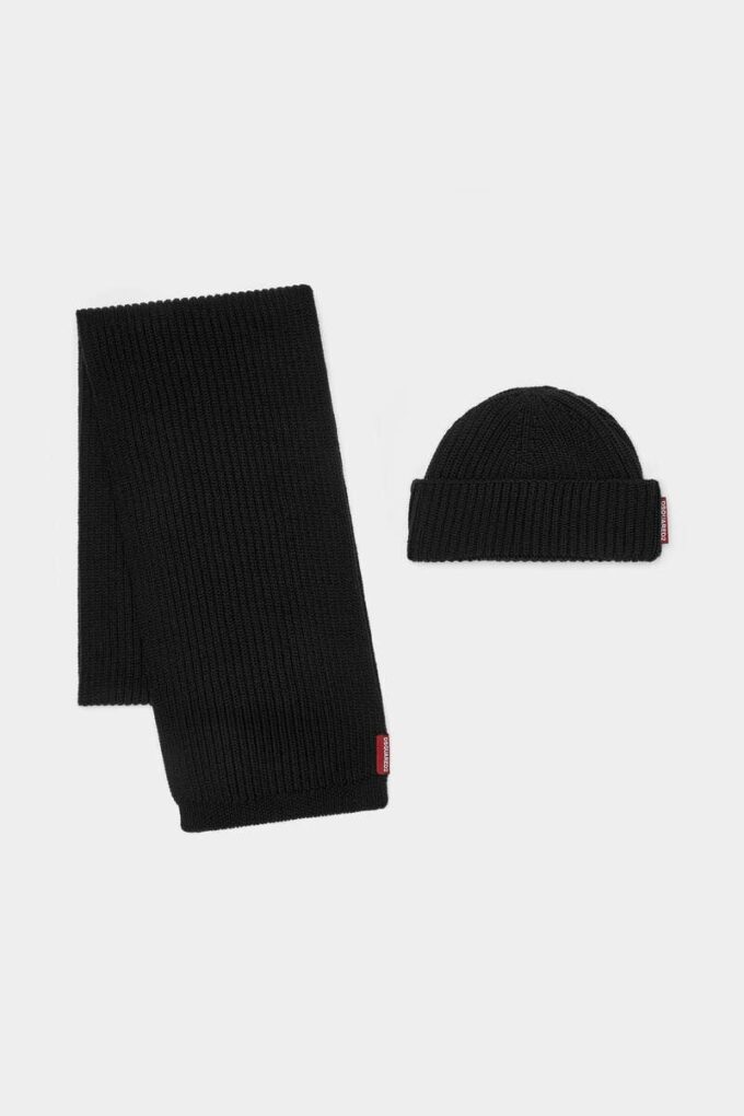 Écharpe en tricot, bonnet et coffret cadeau
