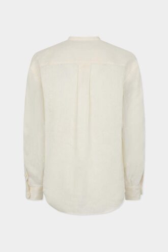 Chemise à col tombant et nœud papillon