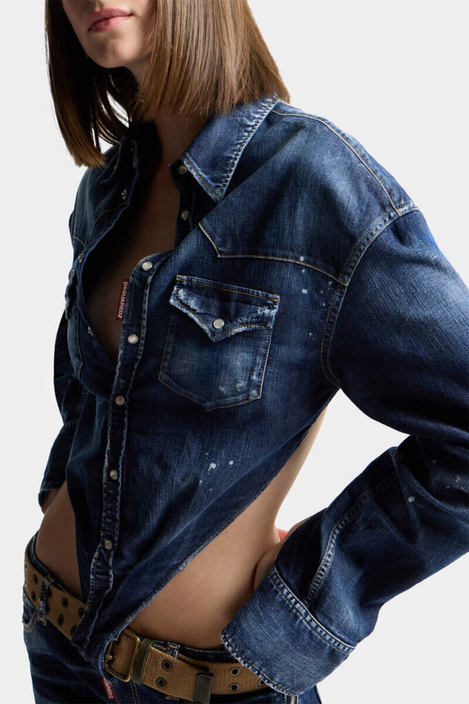 Chemise en denim Night Whisper à encolure profonde Chemise en denim Night Whisper à encolure profonde