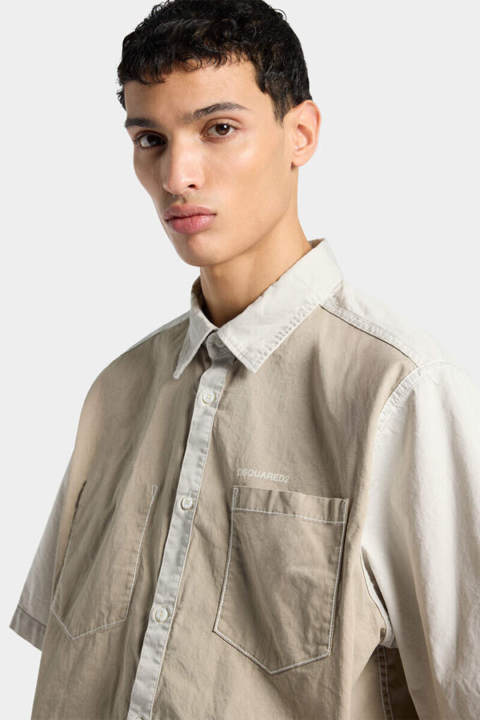 Chemise à manches courtes à l&rsquo;envers