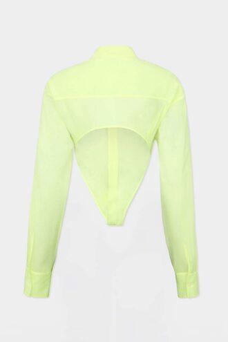 Chemise transparente à découpe profonde