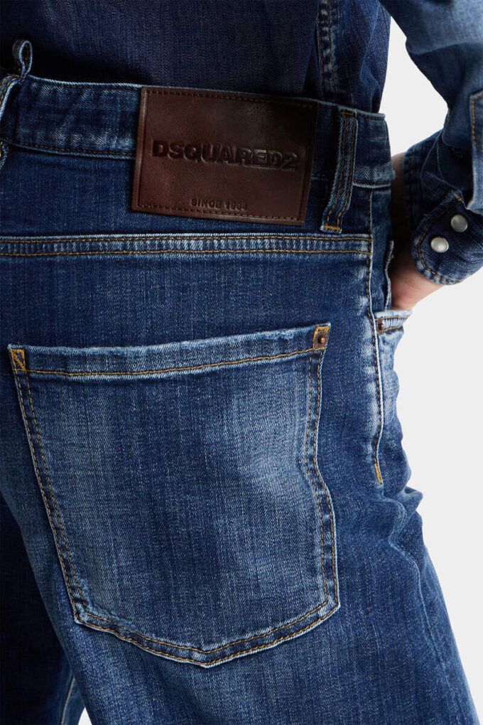 Jeans ample à torsades, délavage Dark Smoker Jeans ample à torsades, délavage Dark Smoker