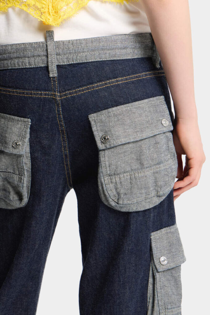 Jeans ample à torsion, délavage foncé Jeans ample à torsion, délavage foncé