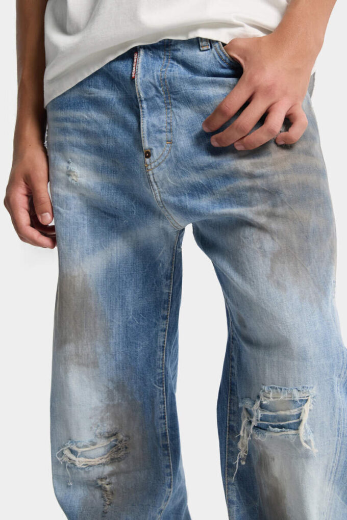 Jeans Loose Twist délavé légèrement sale Jeans Loose Twist délavé légèrement sale