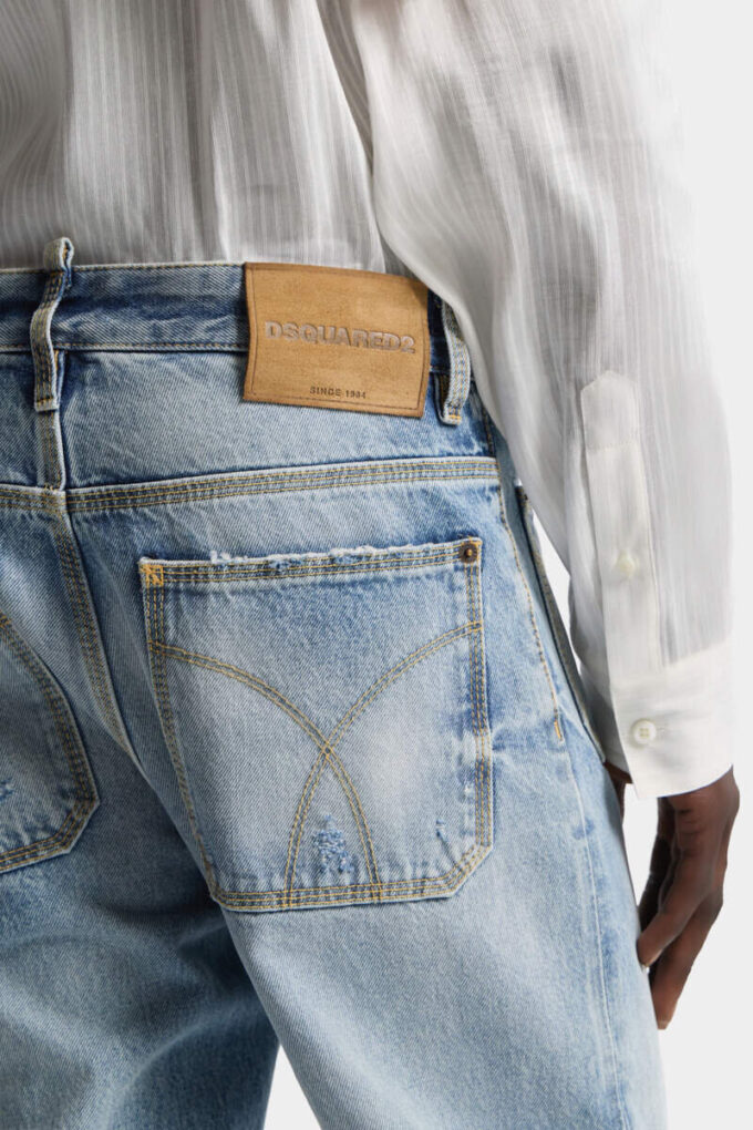 Pantalon sexy des années 70, délavage clair en diagonale