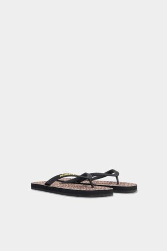 Tongs Wild2