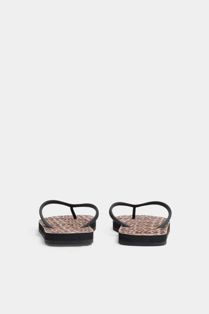 Tongs Wild2 Tongs Wild2