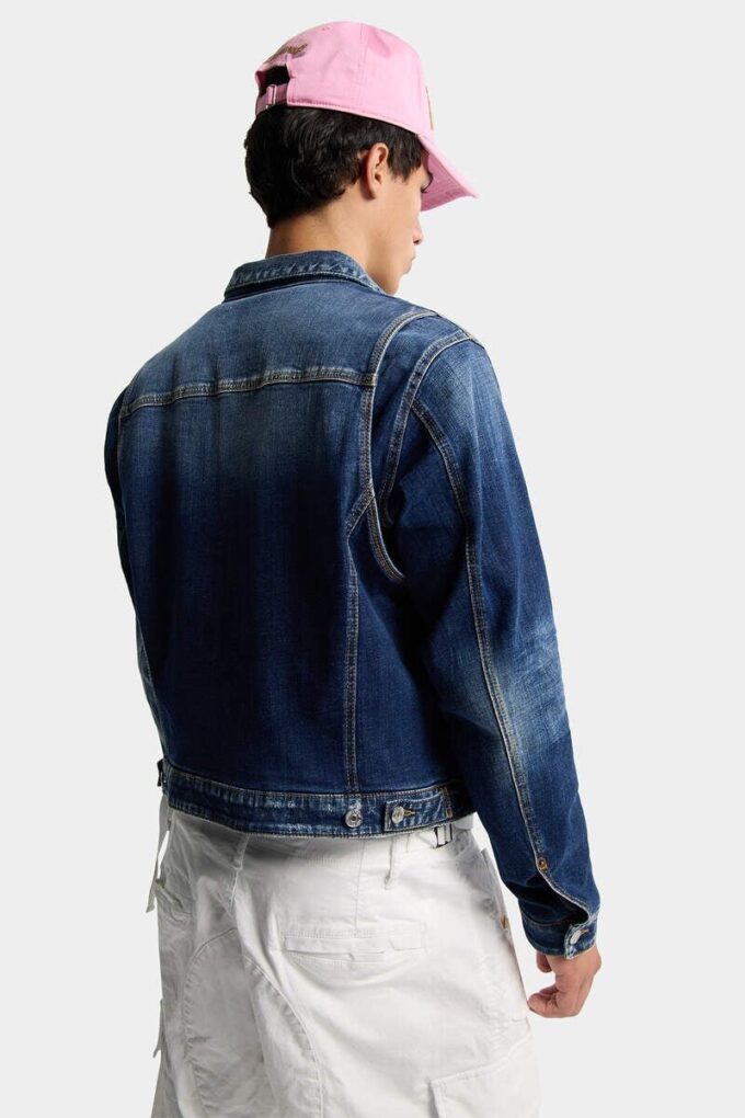 Veste en jean foncé Veste en jean foncé